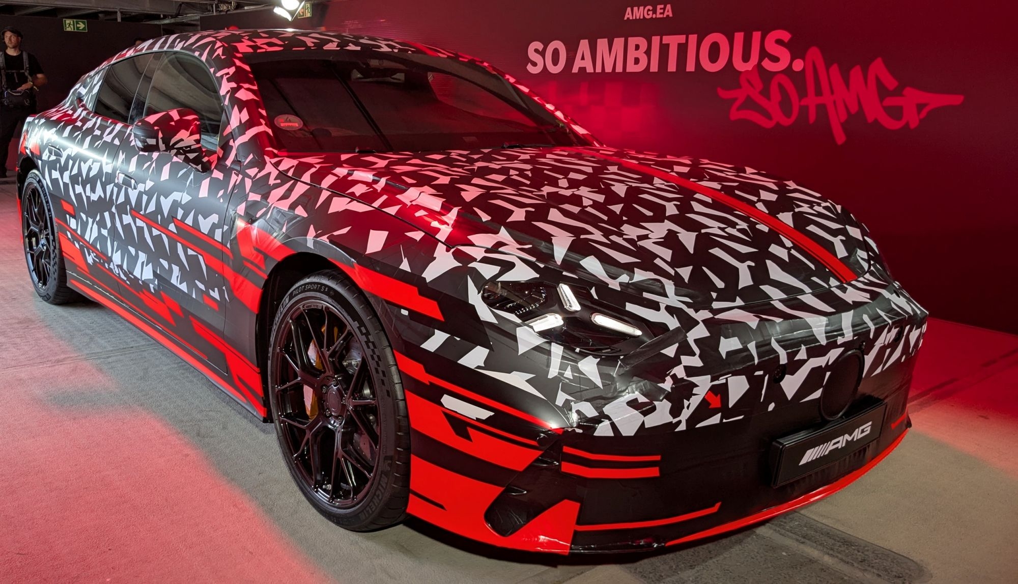 Neuer AMG GT 4 T rer Mit V8 H rprobe JESMB
